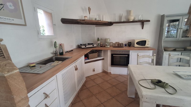 Casita rústica y amueblada en el campo cerca de Alqueria Blanca-Santanyi -- F 66 LZ