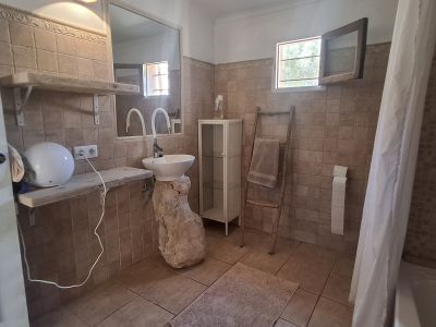 Casita rústica y amueblada en el campo cerca de Alqueria Blanca-Santanyi -- F 66 LZ