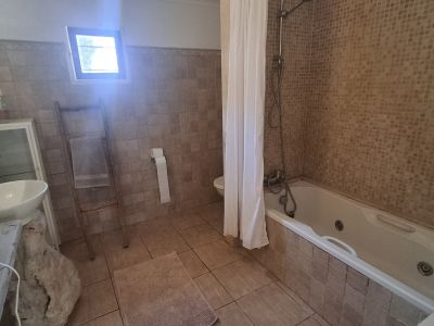 Casita rústica y amueblada en el campo cerca de Alqueria Blanca-Santanyi -- F 66 LZ