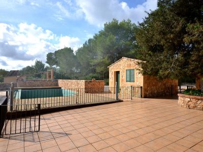 Rustic Finca Dream with Private Well near Llucmajor