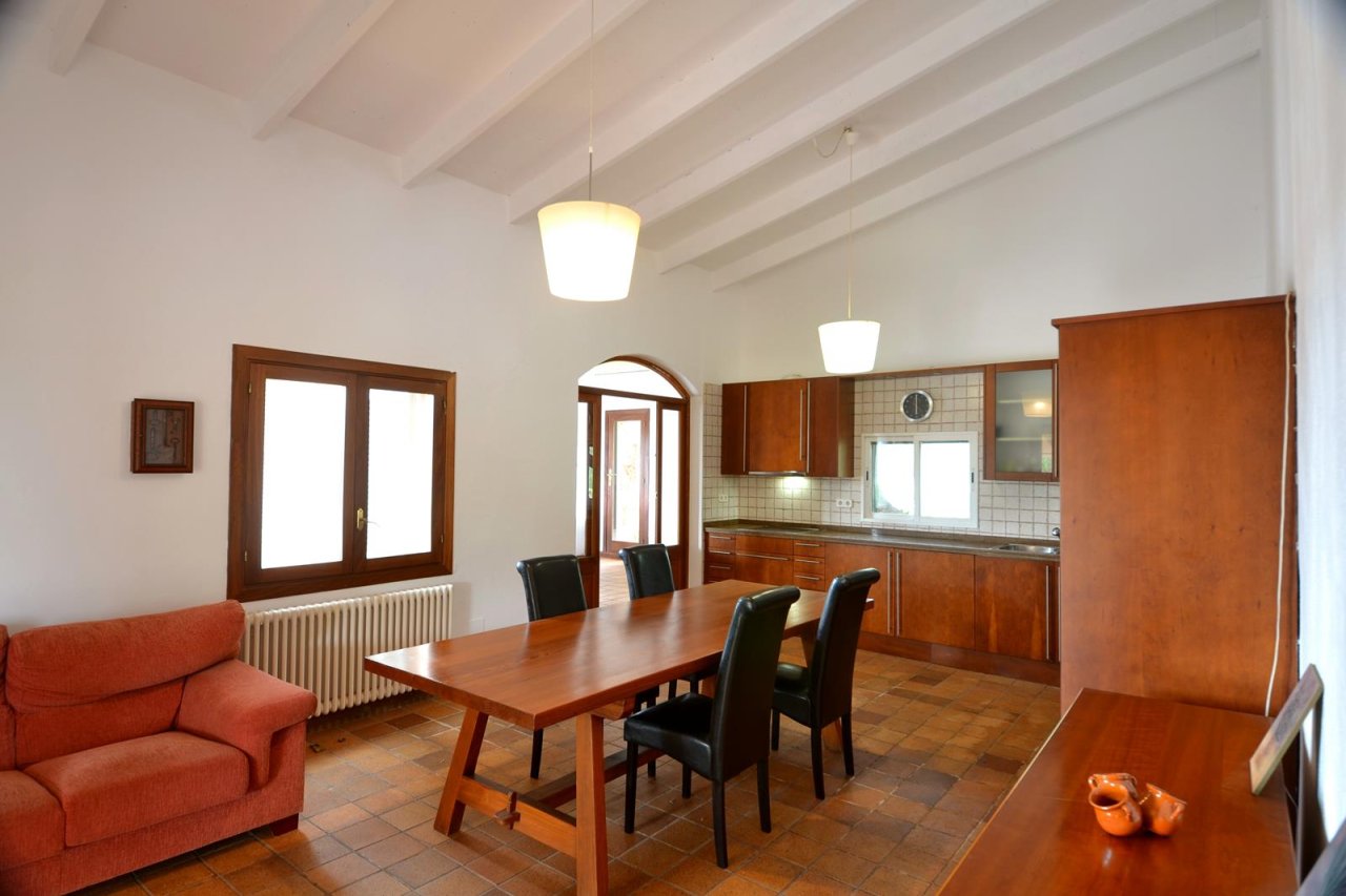 Rustic Finca Dream with Private Well near Llucmajor