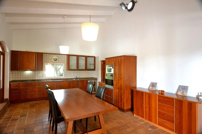 Rustic Finca Dream with Private Well near Llucmajor