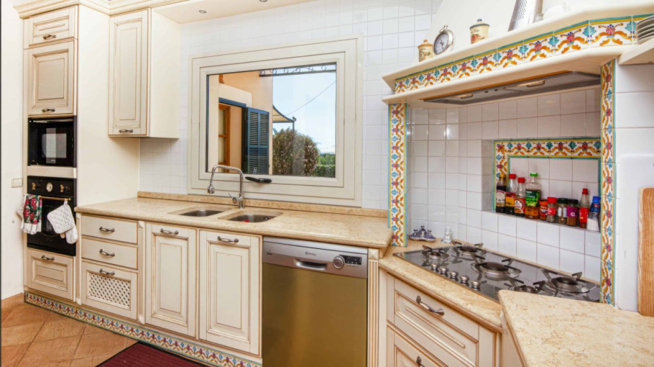 Finca rústica en venta en calle Diseminado Poligono 9-Ref. Baes-2013