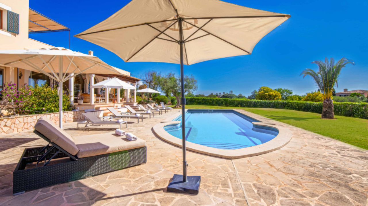 Finca rústica en venta en calle Diseminado Poligono 9-Ref. Baes-2013