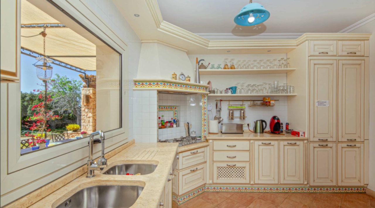 Finca rústica en venta en calle Diseminado Poligono 9-Ref. Baes-2013