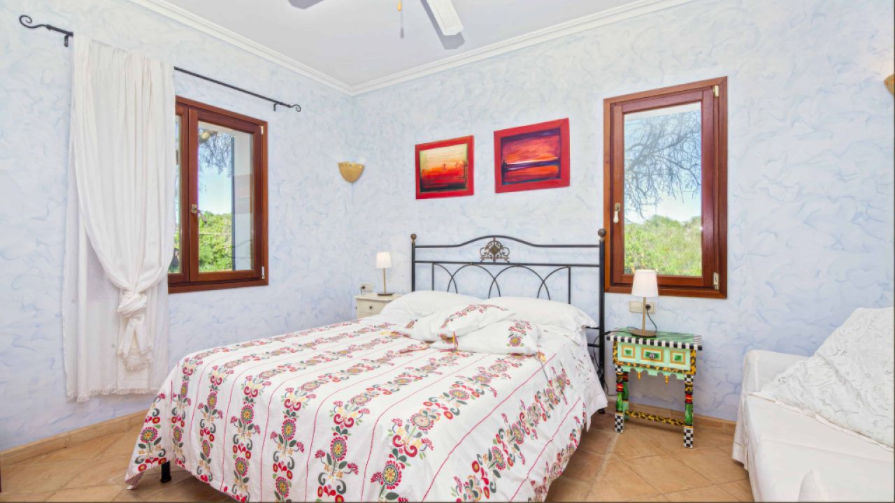 Finca rústica en venta en calle Diseminado Poligono 9-Ref. Baes-2013