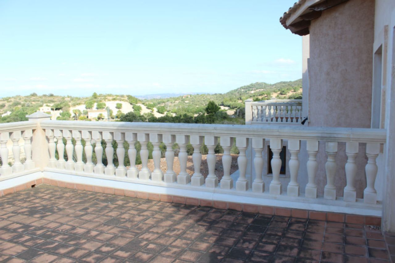 Rustikales Anwesen zu verkaufen in Son Macia