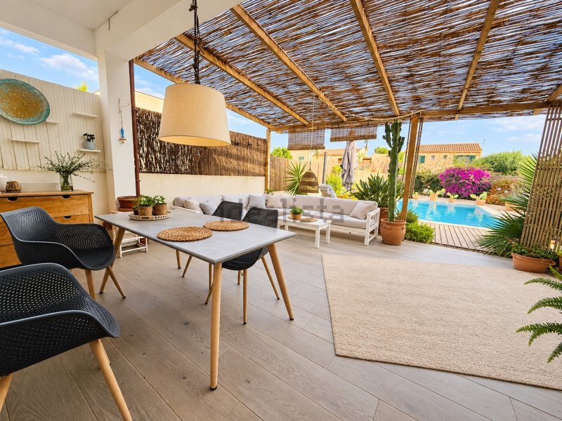 Sa Ràpita: Haus mit Pool, 3 Schlafzimmern und Terrasse zur Langzeitmiete