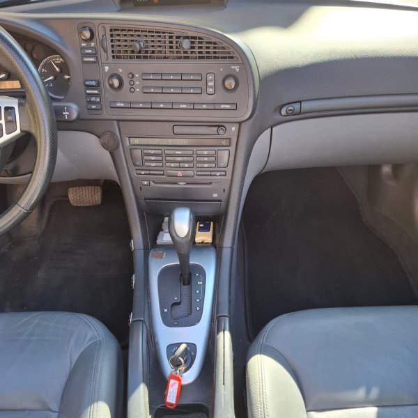 Saab Cabrio 9-3 vehículo para aficionados