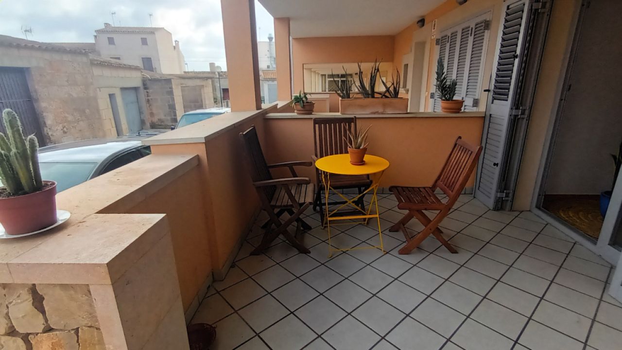 SAISON 2 - 10 Monate: Modernes Reihenhaus mit vielen Terrassen in 2 Linie von Sa Rapita-RH 09 WT