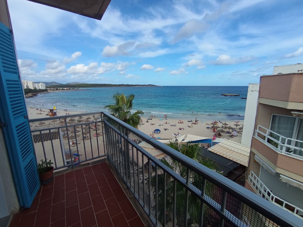 SEASON 26 /27: Apartment with sea view in 1st place Line of the Bay of S Illot - - AP 46