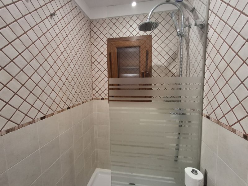 SEASON 26/27: Large apartment with communal pool on the first line of the coast of Portocolom -- AP 403aT