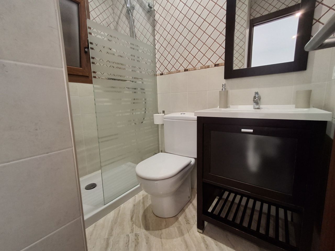 SEASON 26/27: Large apartment with communal pool on the first line of the coast of Portocolom -- AP 403aT