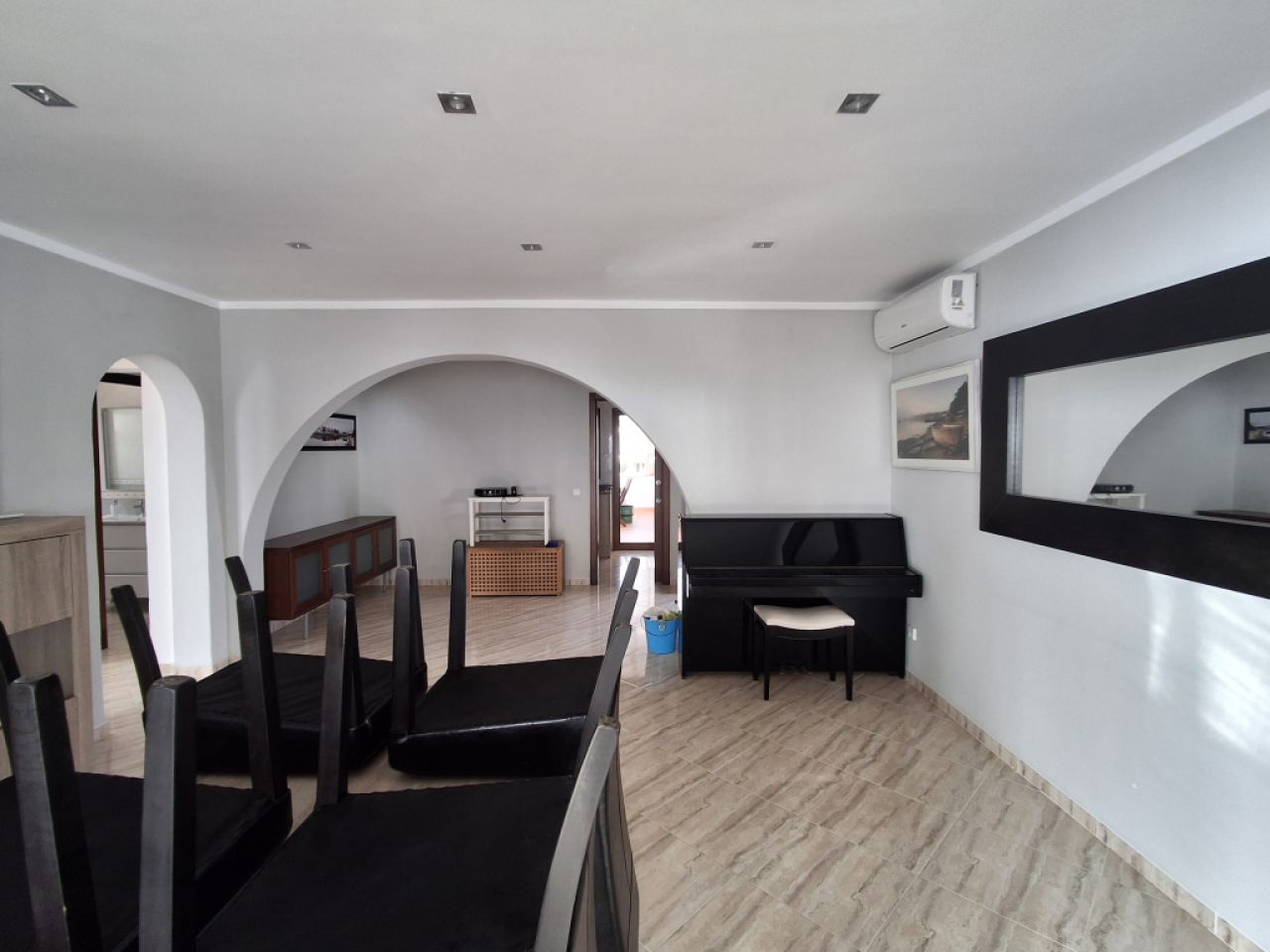 SEASON 26/27: Large apartment with communal pool on the first line of the coast of Portocolom -- AP 403aT