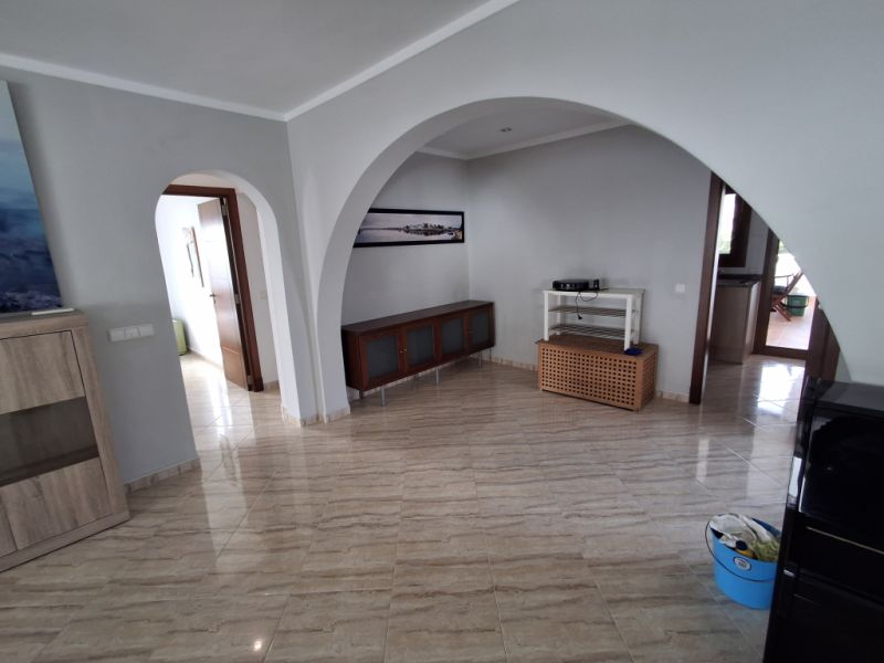 SEASON 26/27: Large apartment with communal pool on the first line of the coast of Portocolom -- AP 403aT