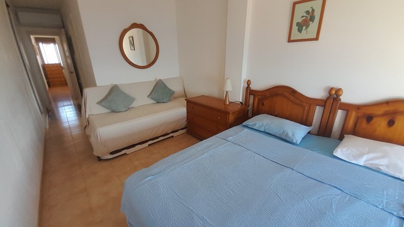 SAISON 27 / 28: Helles Apartment in 1. Küstenlinie von Colonia St Jordi - AP 18