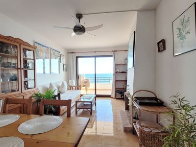 SAISON 27 / 28: Helles Apartment in 1. Küstenlinie von Colonia St Jordi - AP 18