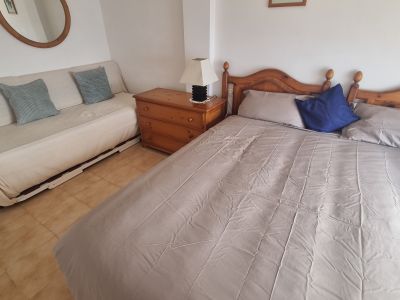 SAISON 27 / 28: Helles Apartment in 1. Küstenlinie von Colonia St Jordi - AP 18