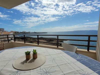 SAISON 27 / 28: Helles Apartment in 1. Küstenlinie von Colonia St Jordi - AP 18