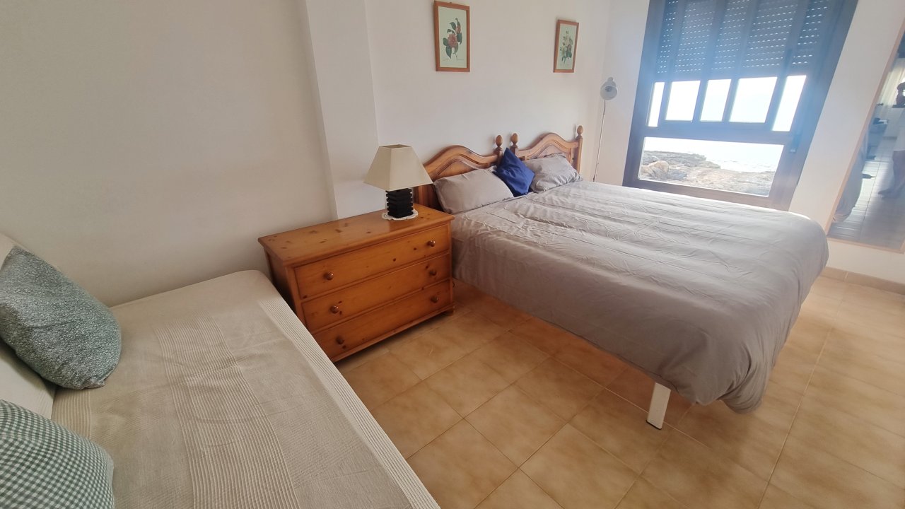 SAISON 27 / 28: Helles Apartment in 1. Küstenlinie von Colonia St Jordi - AP 18