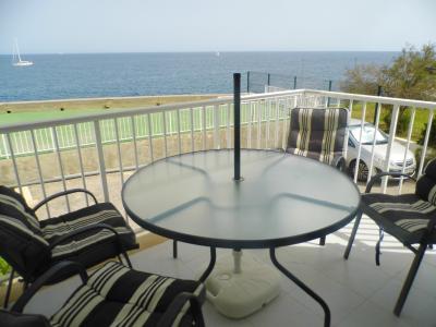 SAISON ab SEPT 26 : Parterrewohnung mit Kamin, Pool und Meerblick in Porto Colom -- AP 159 T