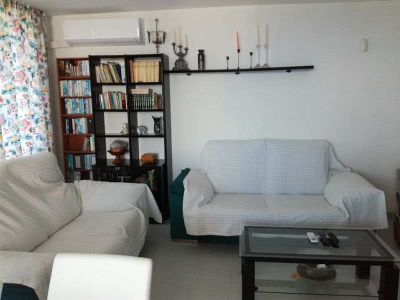 SAISON ab SEPT 26 : Parterrewohnung mit Kamin, Pool und Meerblick in Porto Colom -- AP 159 T