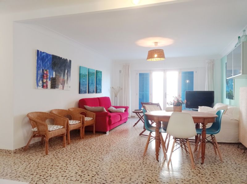 TEMPORADA: Apartamento en 1. Línea de la costa de Sa Ràpita -- AP 394 T