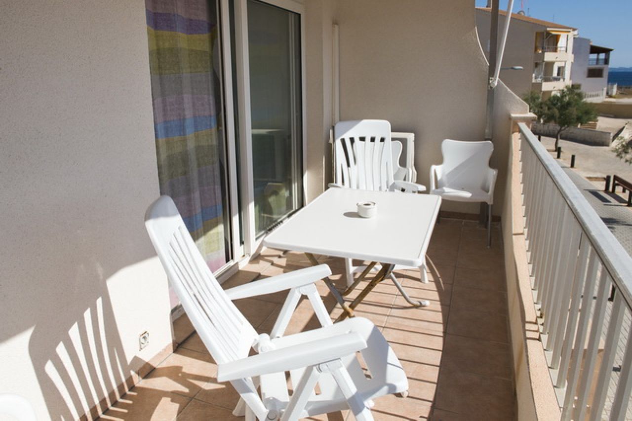 SAISON: Apartment in 1. Linie des Strandes und Küste von Colonia St Jordi-- AP 08 T