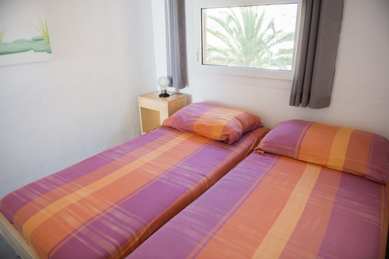 SAISON: Apartment in 1. Linie des Strandes und Küste von Colonia St Jordi-- AP 08 T