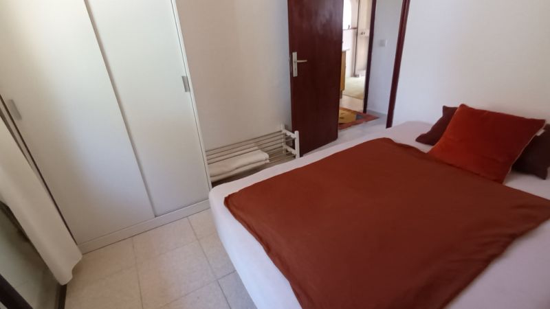 SEASON up to 4 months: Ground-level chalet with pool, AC; Pelett on S Amarrador - Santanyi -- CH 42 