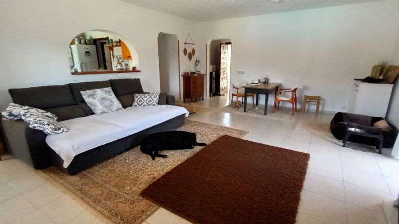 SEASON up to 4 months: Ground-level chalet with pool, AC; Pelett on S Amarrador - Santanyi -- CH 42 