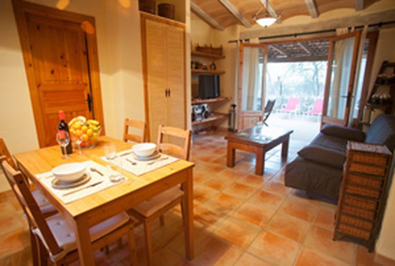 Saison: Casita mit Gemeinschaftspool und Innenhof in einer Siedlung bei Campos --- C 01 WT