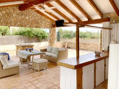 SAISON: Chalet mit Garten an der Cala Mondrago - Santanyi -- CH 78
