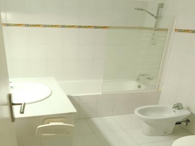 SEASON: Duplex - Apartment in 1. Line of the coast of Cala Murada -- AP 08 T