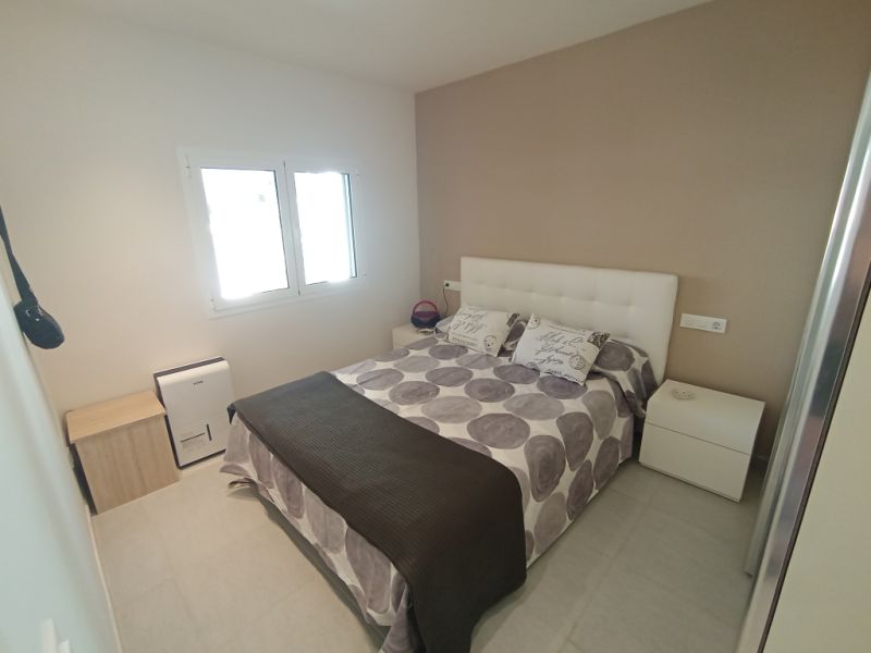 SAISON: Ebenerdiges Chalet mit Fussbodenheizung an der Küste von Sa Rapita --- CH 19 T