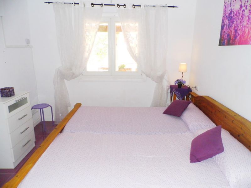 SEASON: Single-storey chalet with garden and fireplace at S Amarrador -- Santanyi -- CH 139 T