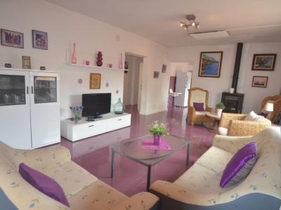 SEASON: Single-storey chalet with garden and fireplace at S Amarrador -- Santanyi -- CH 139 T