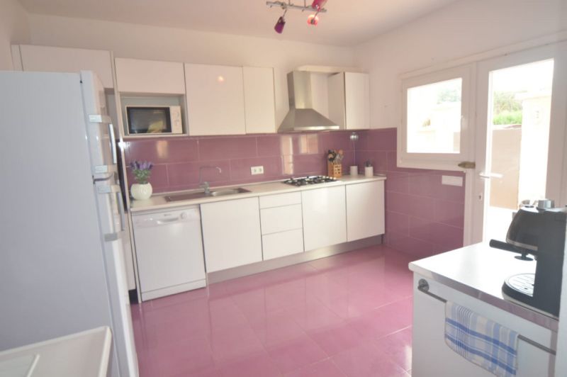 SEASON: Single-storey chalet with garden and fireplace at S Amarrador -- Santanyi -- CH 139 T