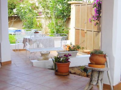 SEASON: Single-storey chalet with garden and fireplace at S Amarrador -- Santanyi -- CH 139 T