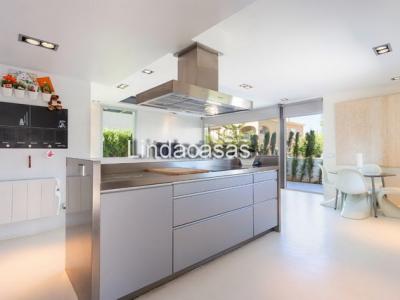 SEASON: Exclusive 2-Story Chalet with Pool in a Quiet Area of Sa Rapita -- CH 77 T