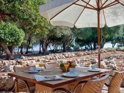 Saison: Finca mit Gemeinschaftspool und 4 weiteren Einheiten bei Manacor -- F 266 E