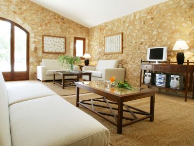 Saison: Finca mit Gemeinschaftspool und 4 weiteren Einheiten bei Manacor -- F 266 E