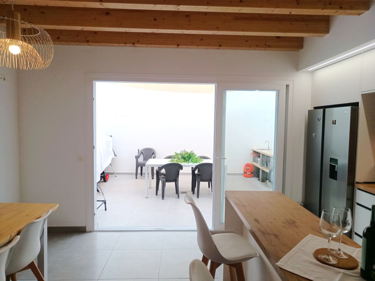 Saison frei ab Sept 27: Schönes Reihenhaus mit viel Komfort und Terrassen in S Illot -- RH 13 T