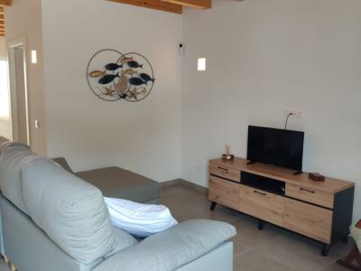 Saison frei ab Sept 27: Schönes Reihenhaus mit viel Komfort und Terrassen in S Illot -- RH 13 T