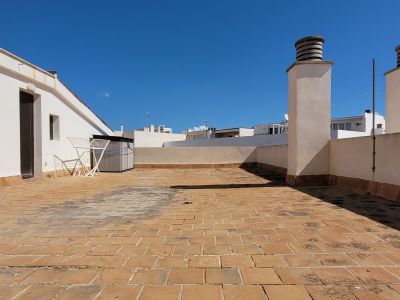 SAISON: Helles Apartment in 1. Küstenlinie von Colonia St Jordi-- AP 18 T