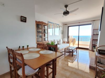 SAISON: Helles Apartment in 1. Küstenlinie von Colonia St Jordi-- AP 18 T