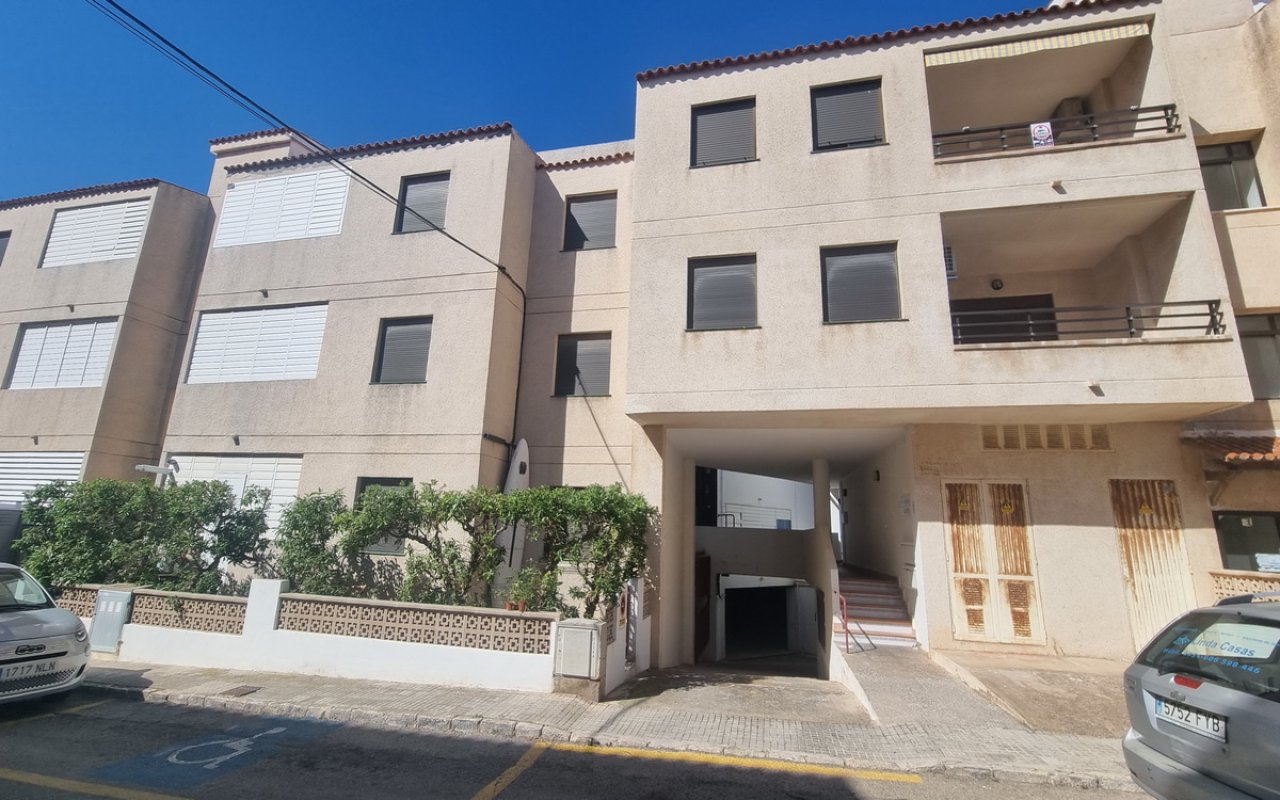 SAISON: Helles Apartment in 1. Küstenlinie von Colonia St Jordi-- AP 18 T
