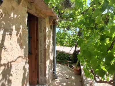 Temporada: Pequeña casita rural con chimenea, AC y jacuzzi cerca de Llucmajor -- C 14 T