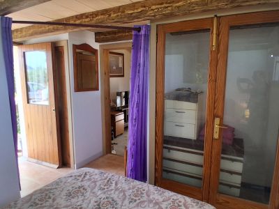 Temporada: Pequeña casita rural con chimenea, AC y jacuzzi cerca de Llucmajor -- C 14 T
