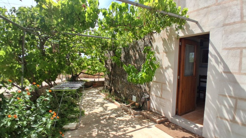 Saison: Kleine Casita auf dem Lande mit Kamin, AC und Whirlpool bei Llucmayor -- C 14 T